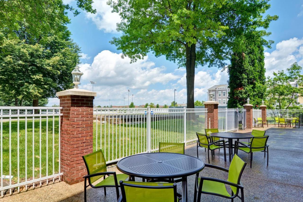 Springhill Suites Lexington Near The University Of Kentucky Екстериор снимка