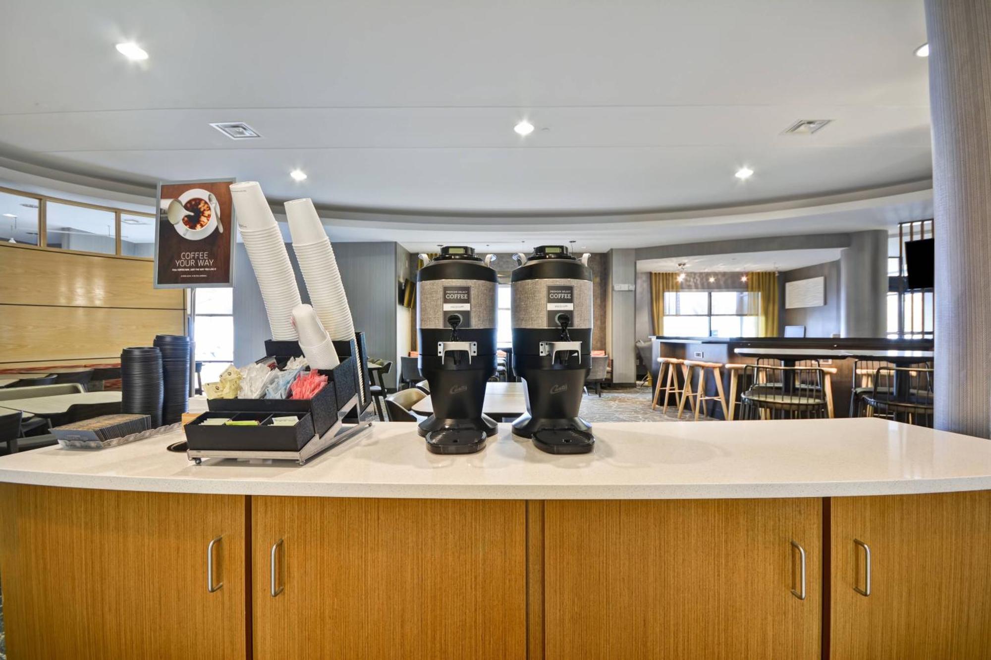 Springhill Suites Lexington Near The University Of Kentucky Екстериор снимка