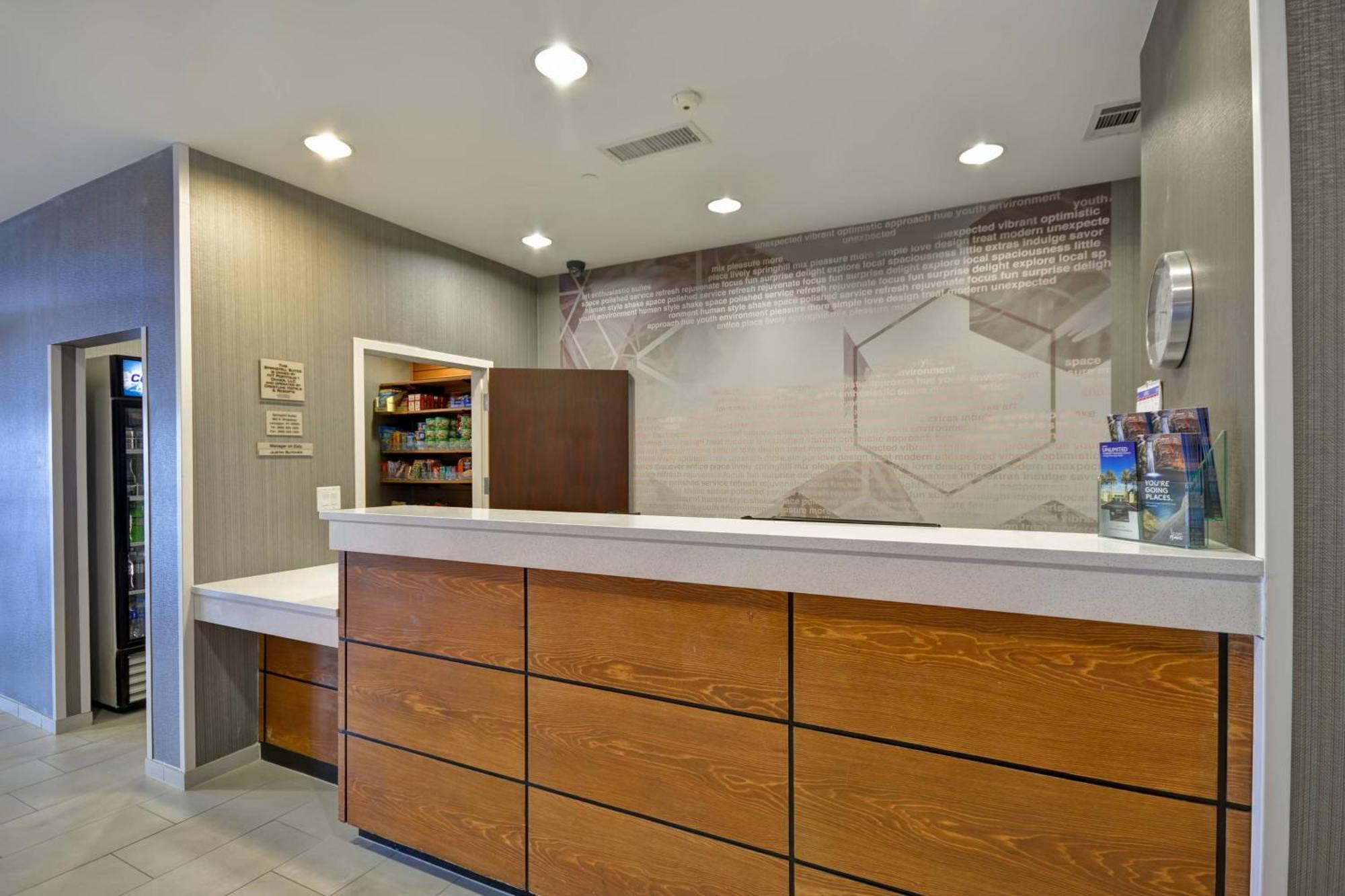 Springhill Suites Lexington Near The University Of Kentucky Екстериор снимка