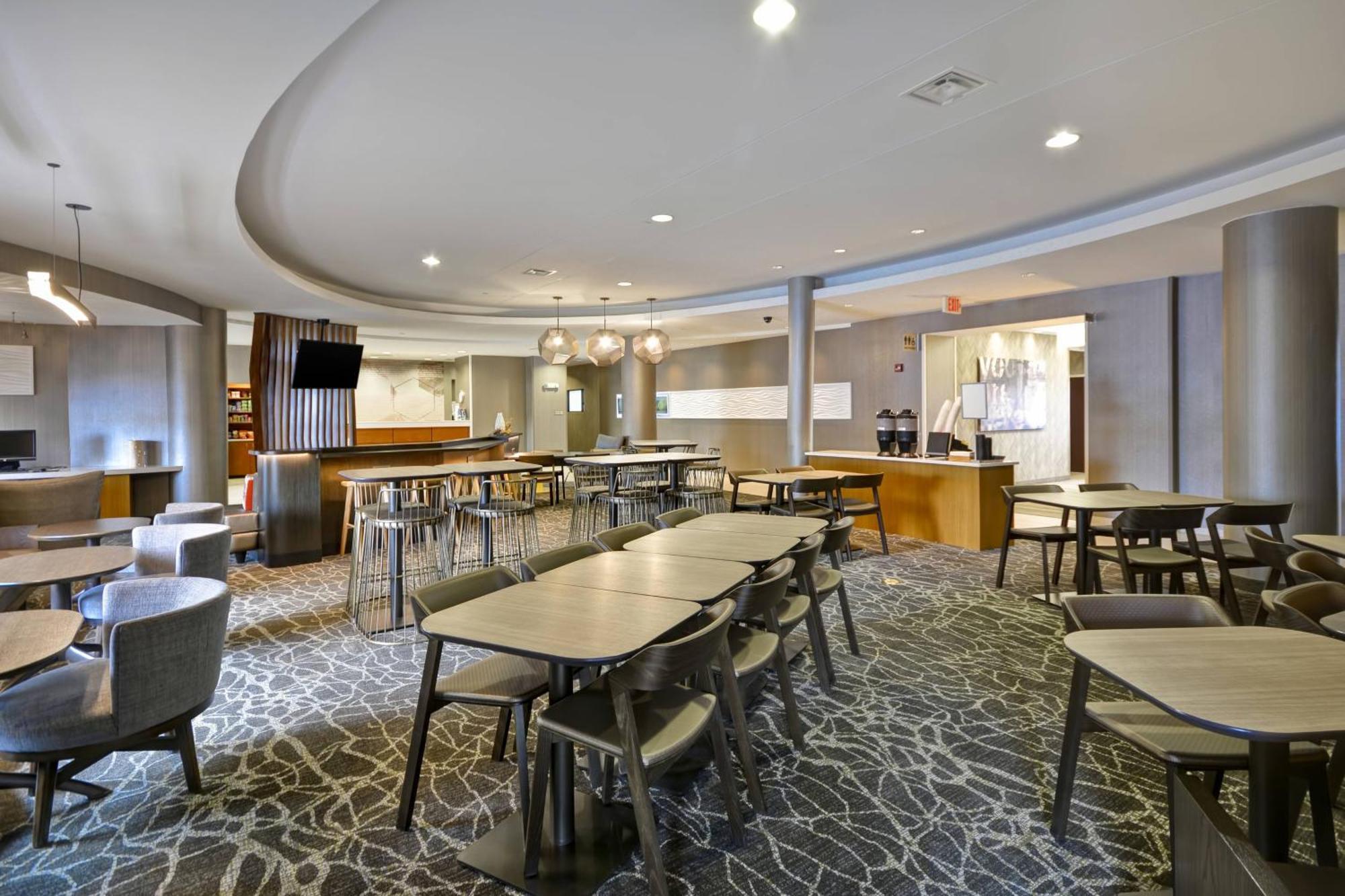 Springhill Suites Lexington Near The University Of Kentucky Екстериор снимка