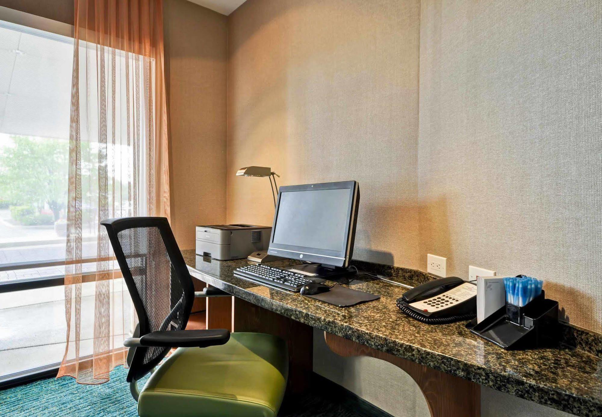 Springhill Suites Lexington Near The University Of Kentucky Екстериор снимка